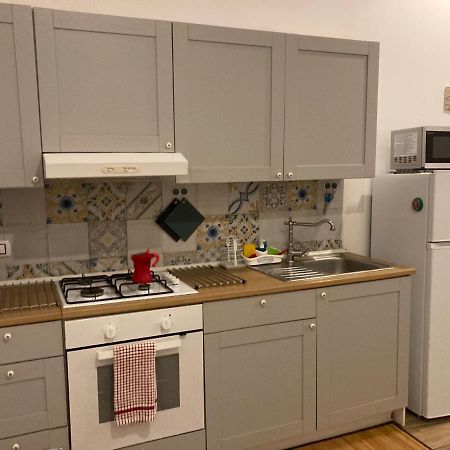 Апартаменты Casa Gaia A Due Passi Dal Duomo Неаполь Экстерьер фото