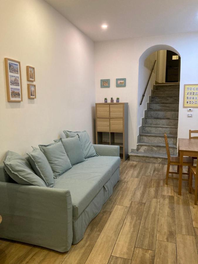 Апартаменты Casa Gaia A Due Passi Dal Duomo Неаполь Экстерьер фото